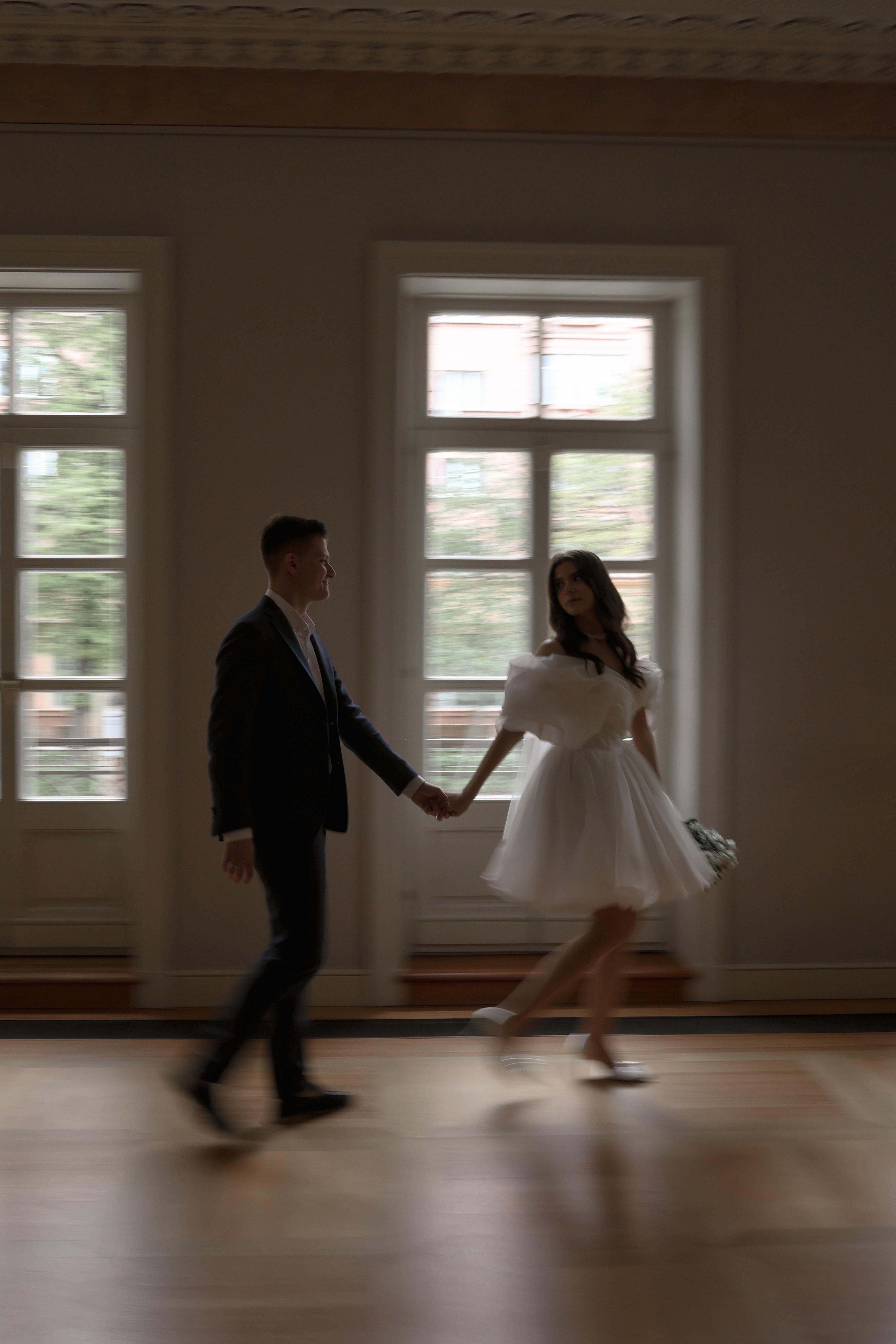 Dima and Dasha
