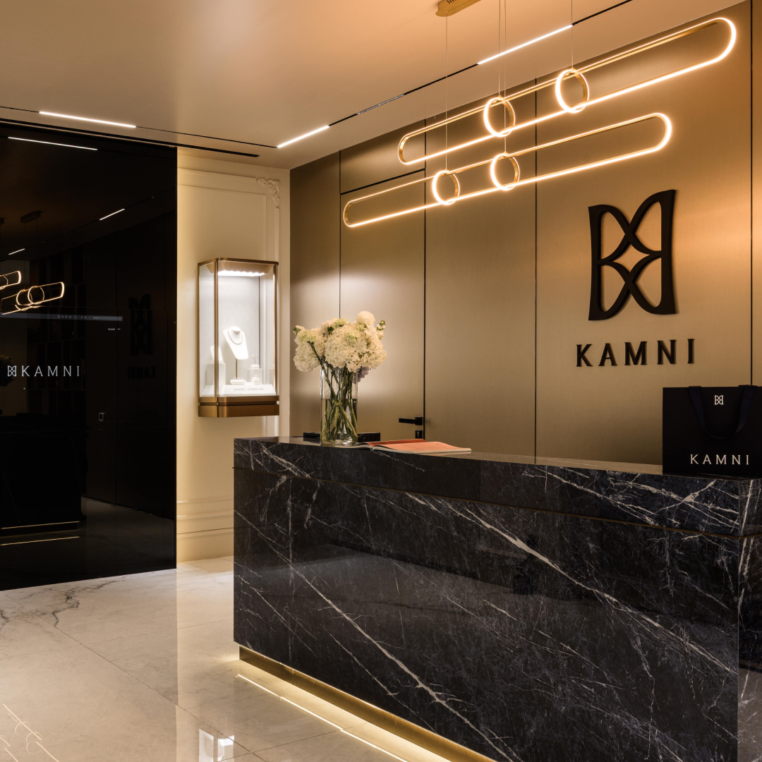 Hands with bracelets and rings