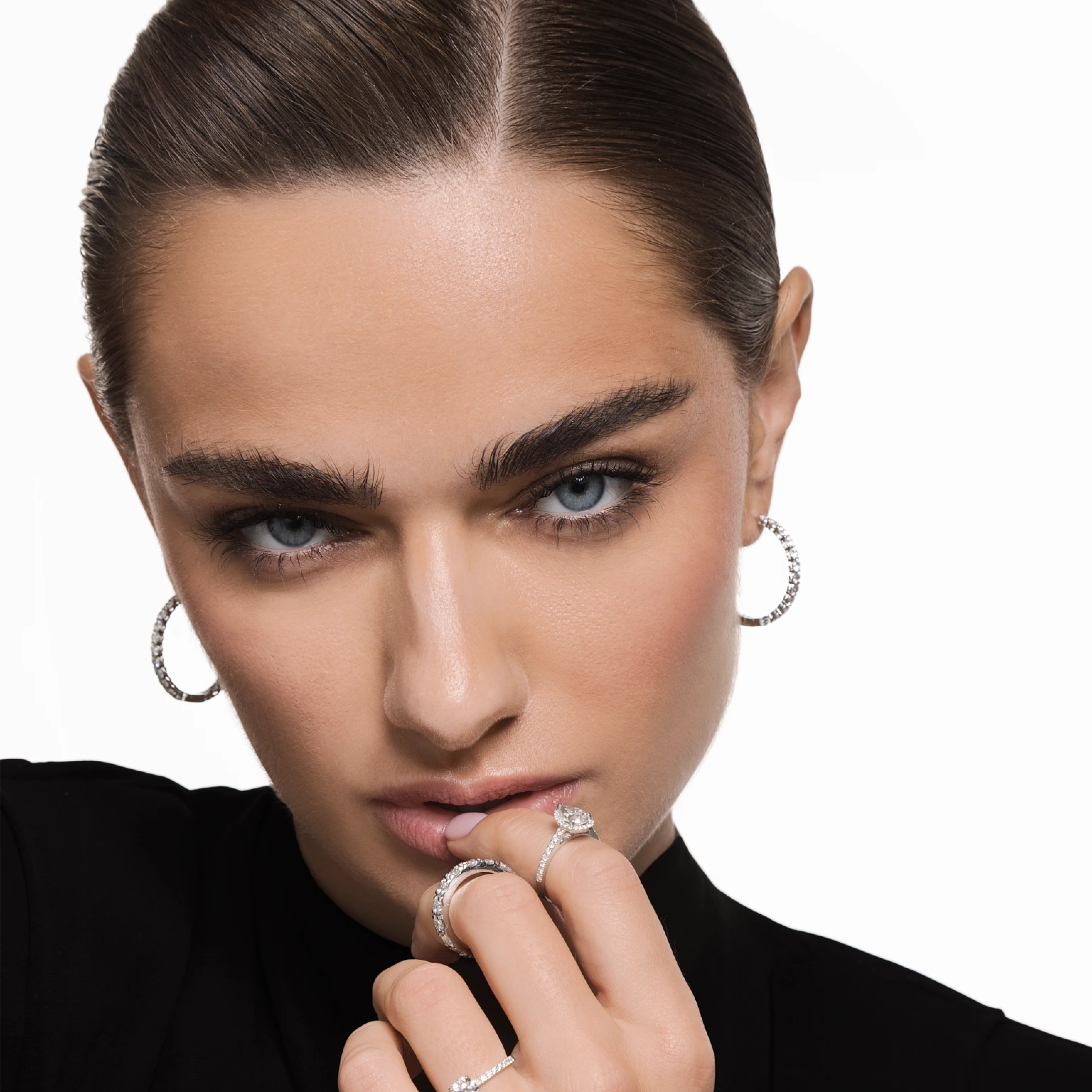 Round Diamond Hoop Earrings 