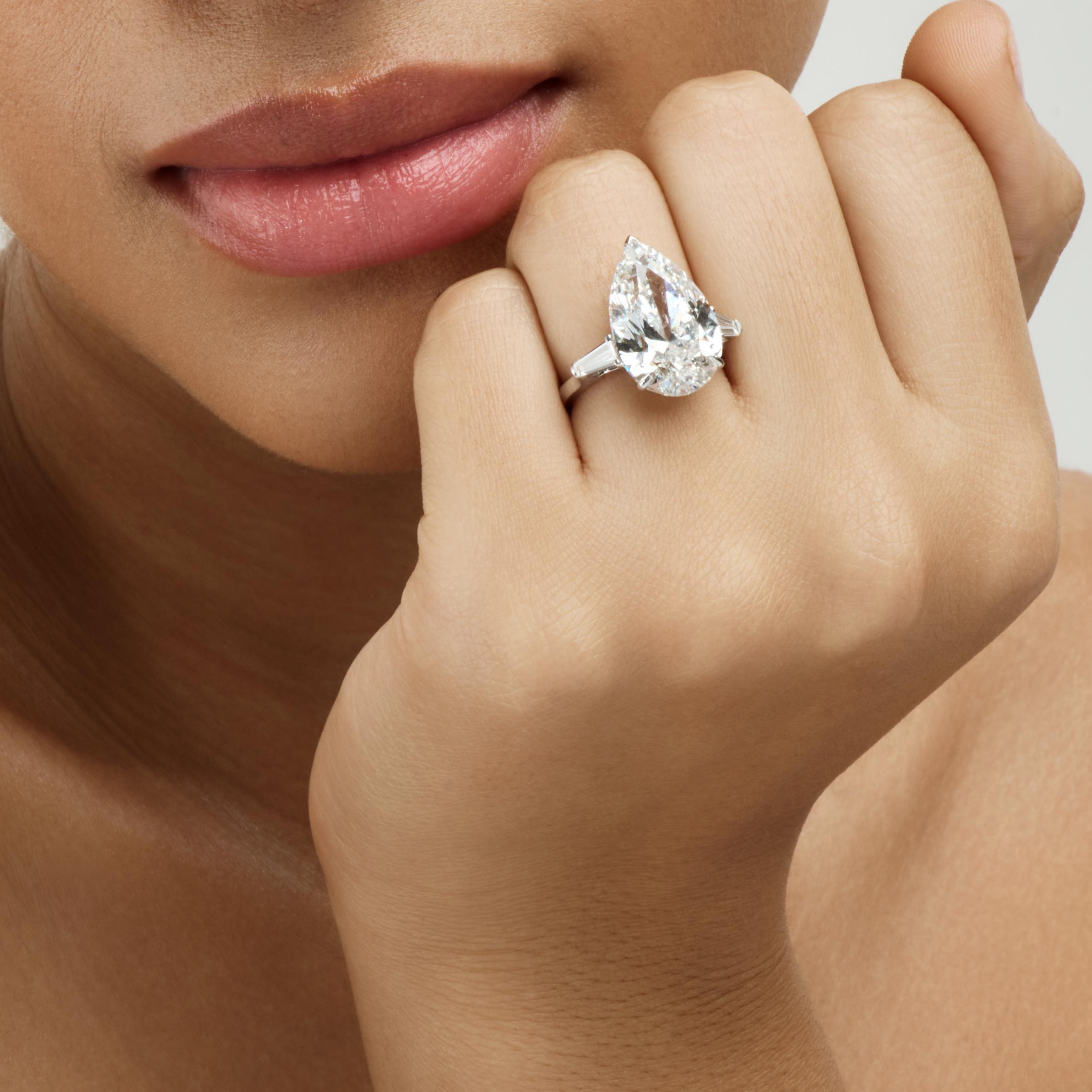 10 carat pear diamond ring