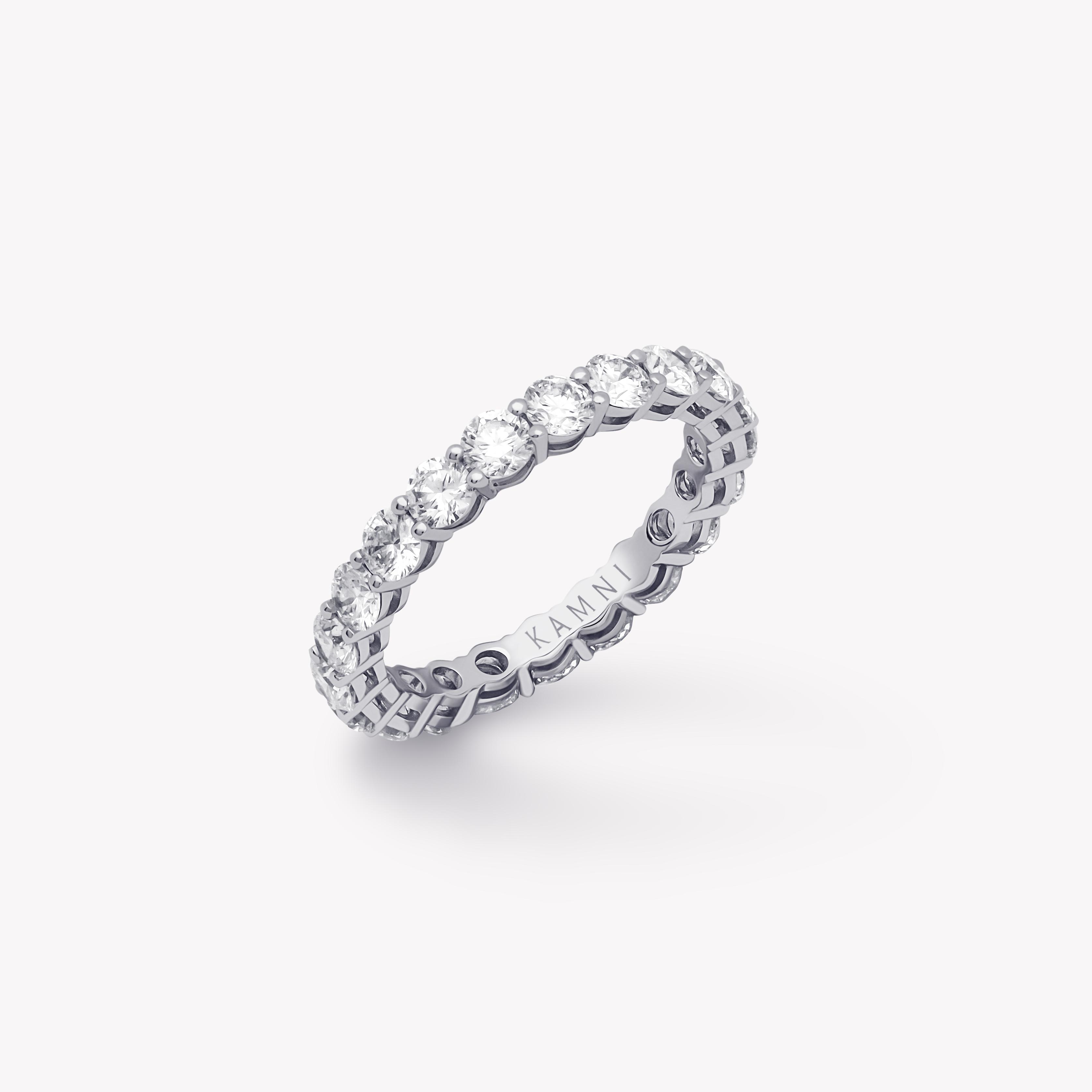 Round diamond ethernity ring