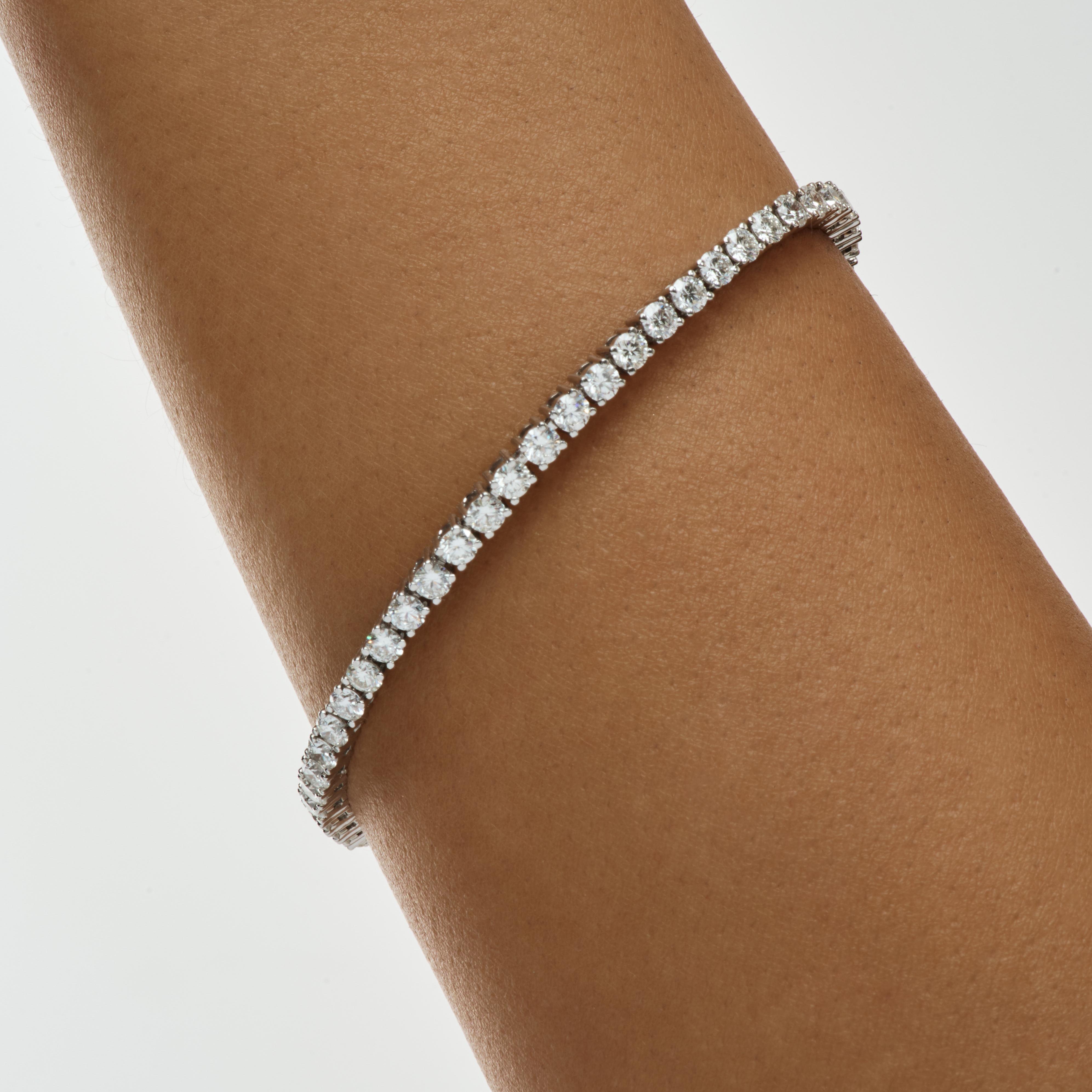Diamond tennis bracelet