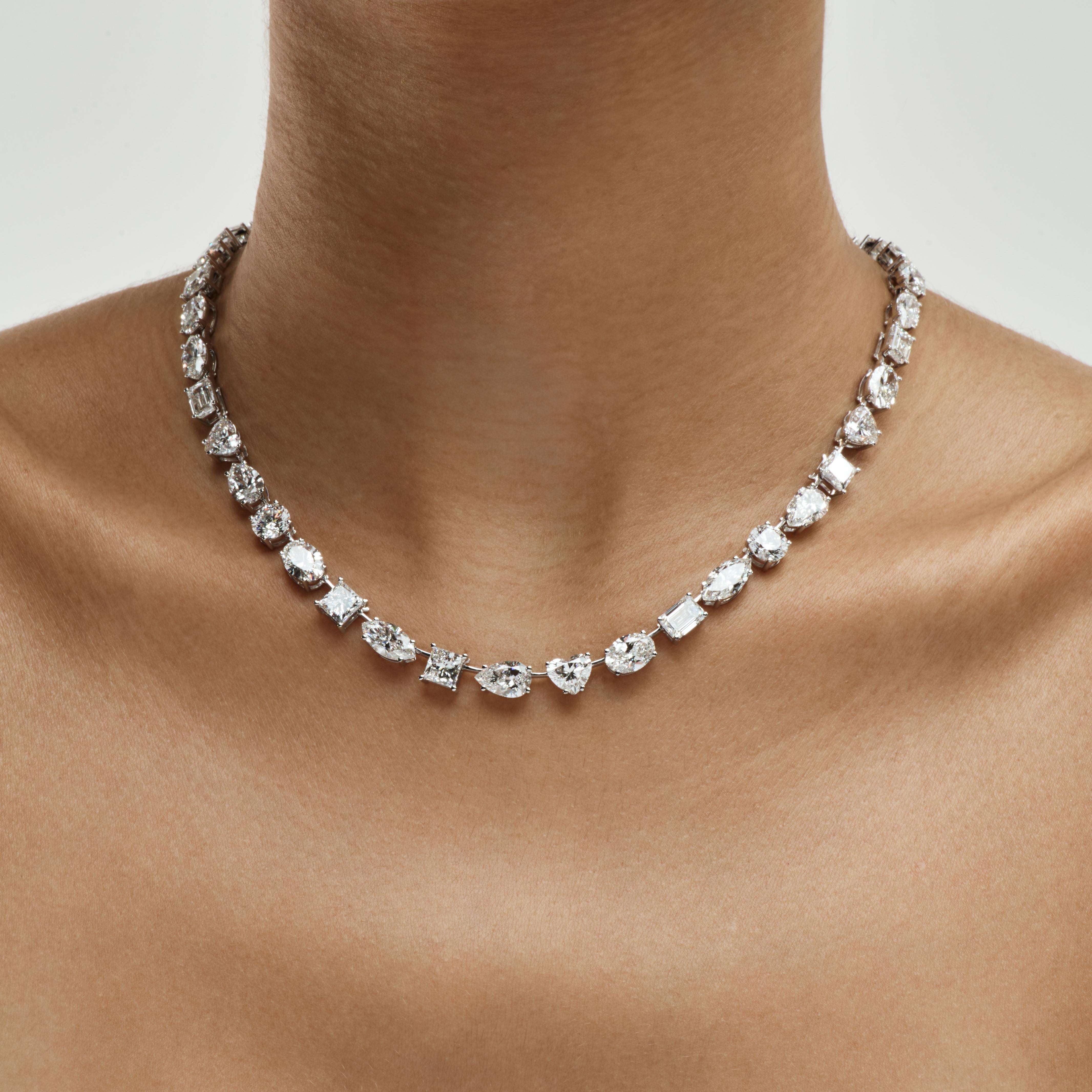 Multishape tennis necklace