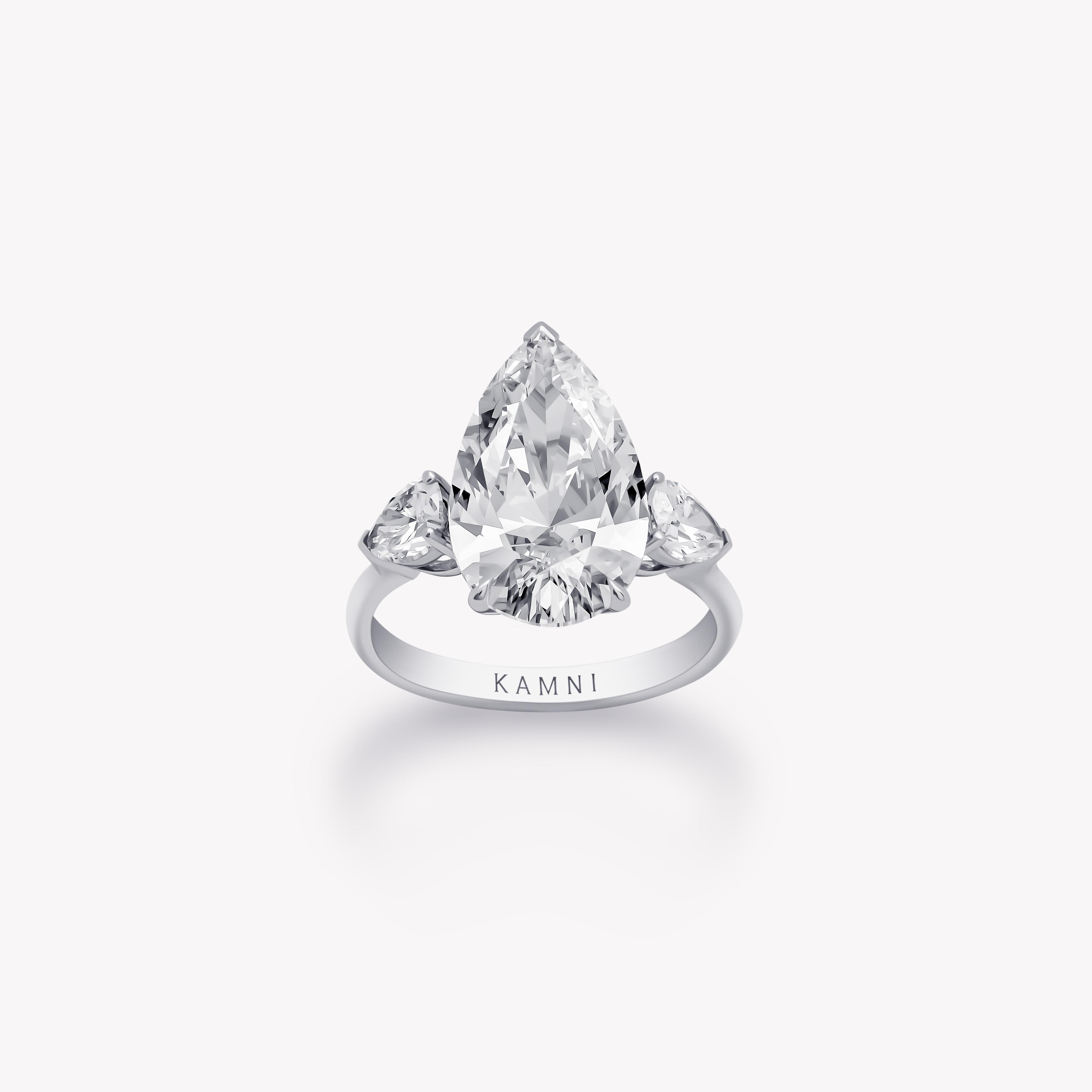 Pear diamond ring 