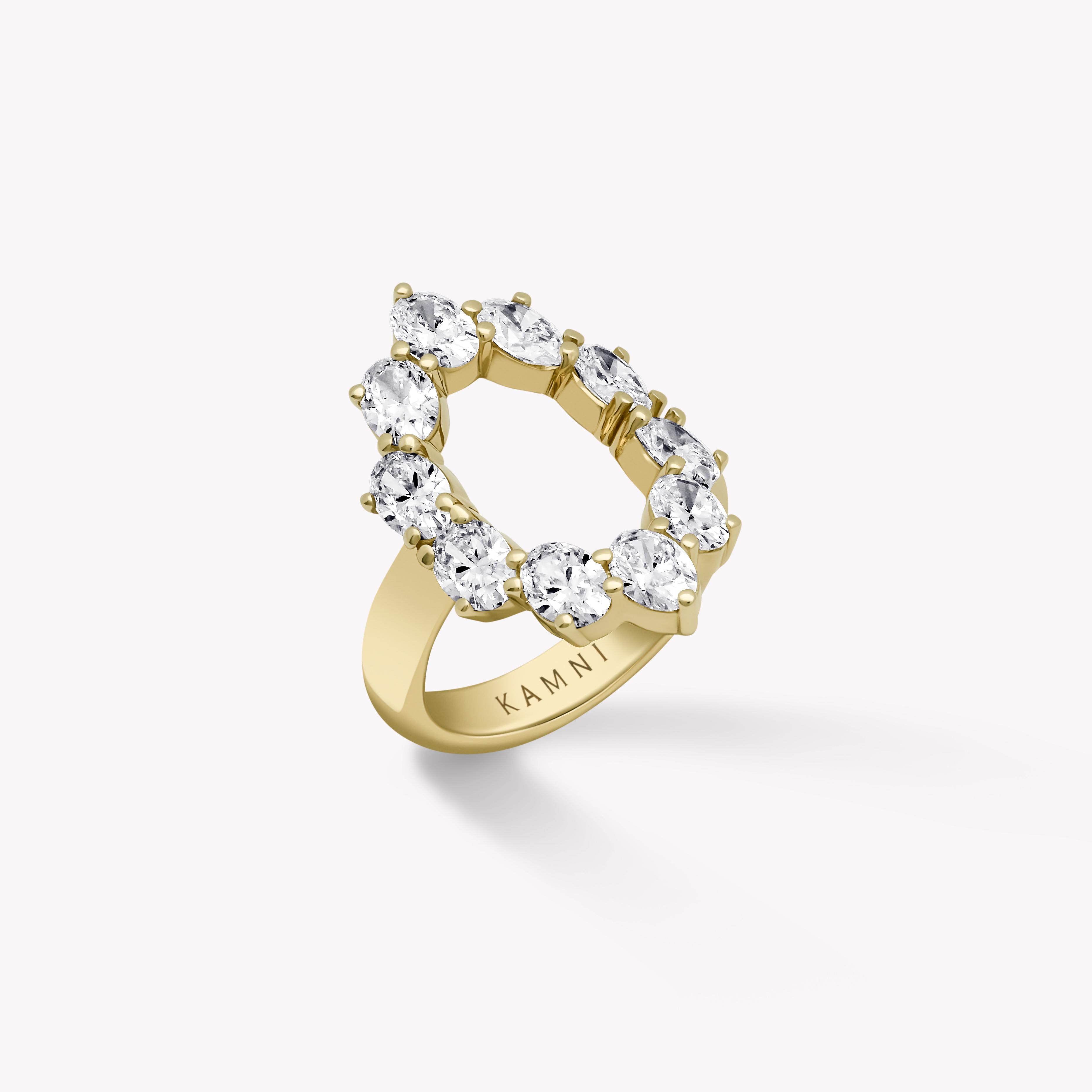Oval diamond ring 