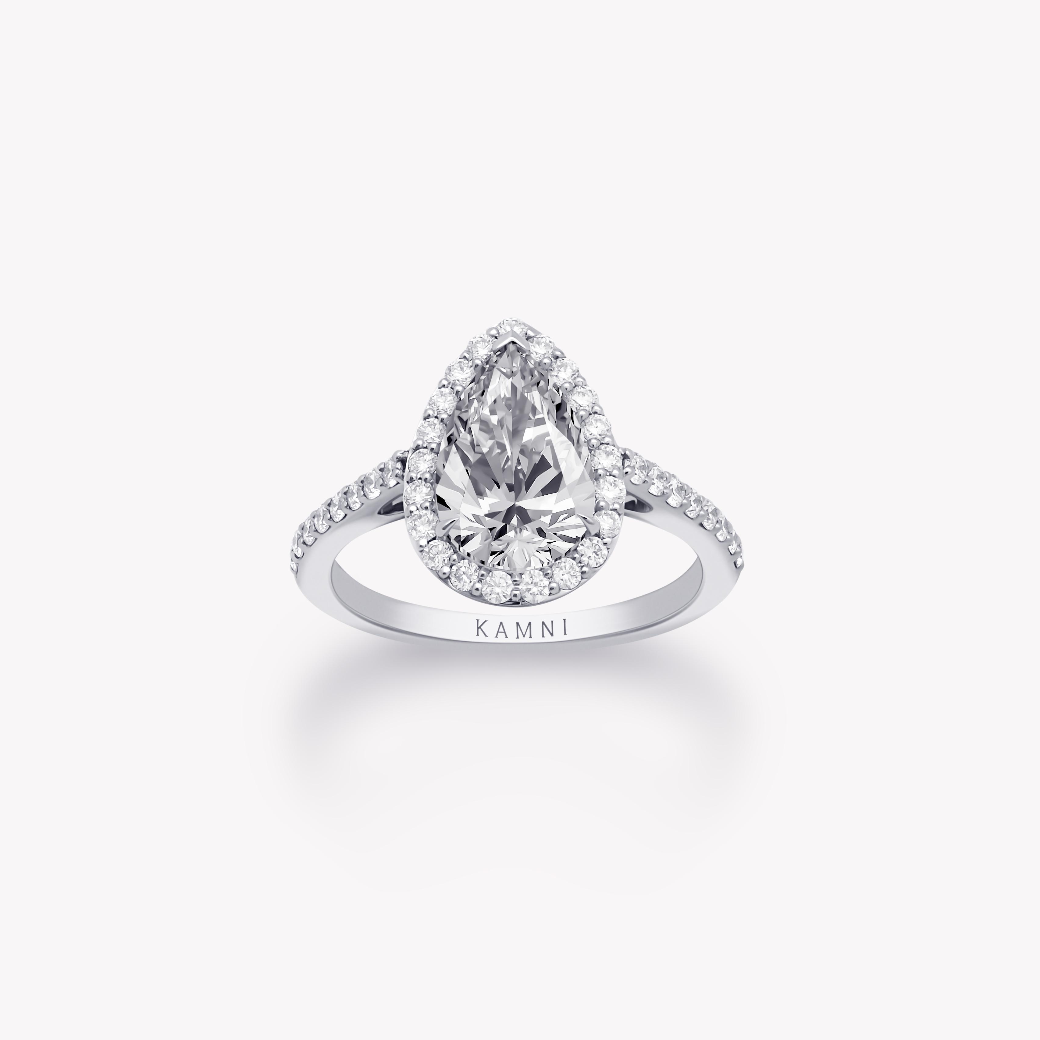 Pear halo ring